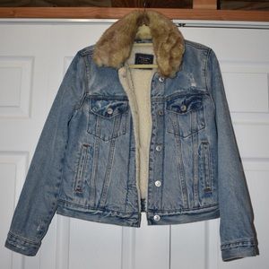 Abercrombie & Fitch Fur jean jacket